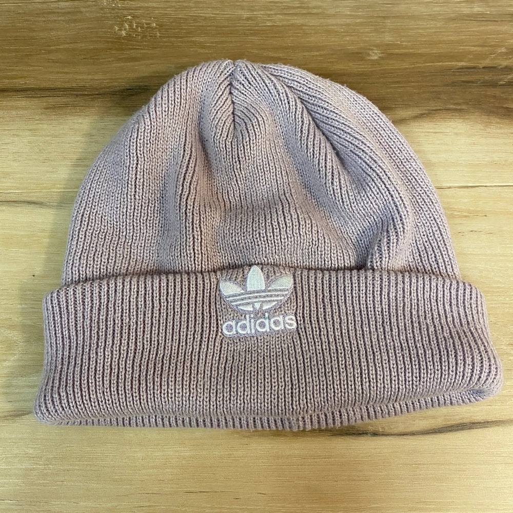 Adidas Beanie Hat Lilac Purple Knit Cuffed Logo Casual Winter